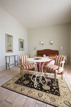 Hotel Ch�teau De Roussan