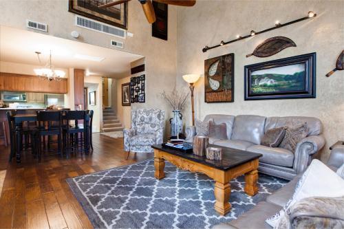 3754 Navajo Trail Townhouse Unit 80