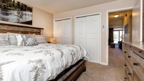 Apartamento 1704 Captain Molly Drive Condo