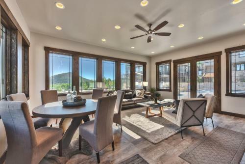 Hotel Blackstone By Luxury Mountain Destinations Llc