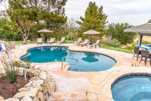 Deer Mountain Retreat