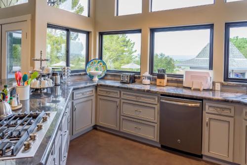 Deer Mountain Retreat