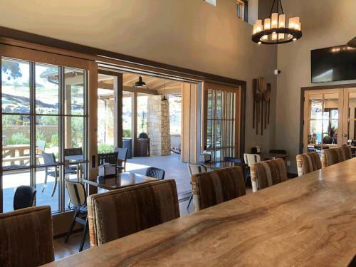 Cava Robles Rv Resort