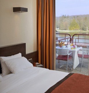Hotel H�tel Du B�ryl