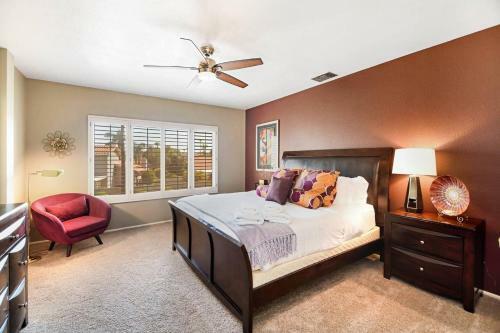 Scottsdale Luxury Vacation Home With Pool Sleeps 14