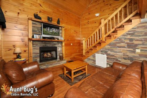 Black Bear Hibernation #2825 - Two Bedroom Cabin