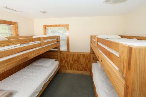 Apartamento Poplar Point Condo Unit 12a - Two Bedroom