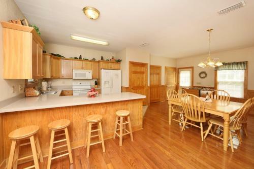 Apartamento Poplar Point Condo Unit 12a - Two Bedroom