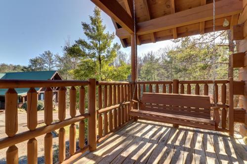 Peaceful Setting Cabin