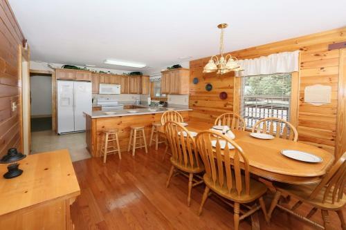 Apartamento Poplar Point Condo Unit 12c - Two Bedroom