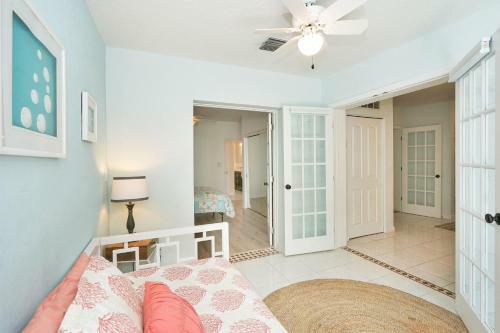 Affinity Robbins -five Bedroom Home