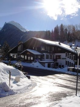 Le Soly Varnay Hotel