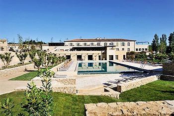 Bed & Breakfast Les Jardins De Saint-benoit - Apartments
