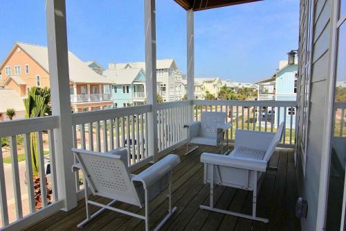 Cinnamon Shore- La Ola 261 Be
