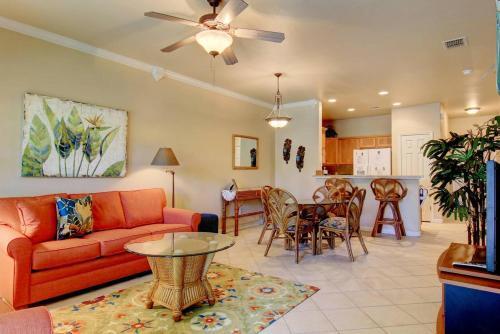 Lazy Pelican Townhouse