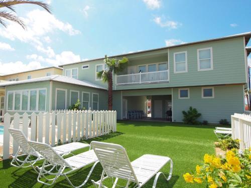 Beach Club (clubhouse 4) Home
