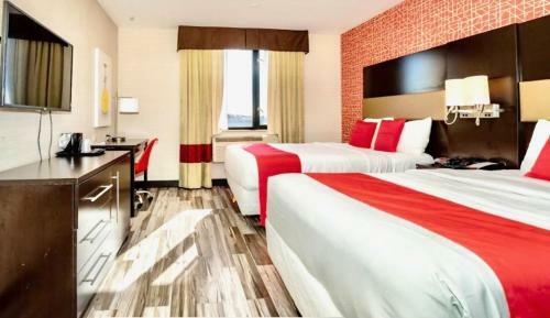 Airtrain Plaza Hotel Jfk Airport