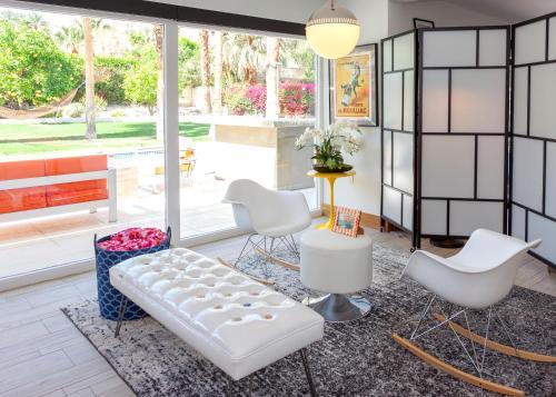 Nestled In The Cove - 3 Bedroom