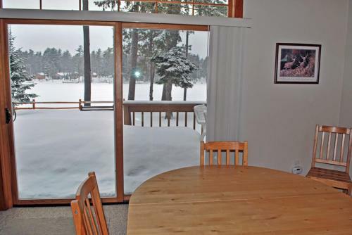 Maple - Elbert's Cottage