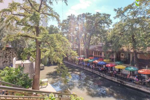 Apartamento Urban Luxury 2br Apt Near Riverwalk
