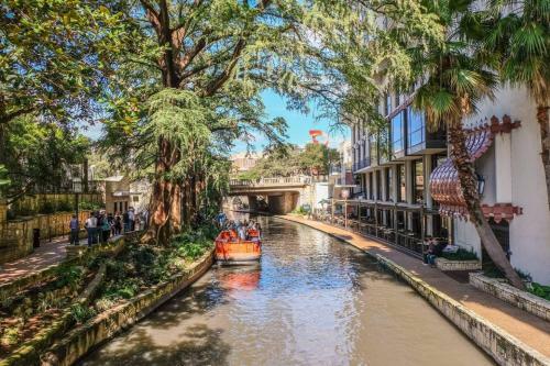 Apartamento Urban Luxury 2br Apt Near Riverwalk