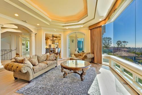 Sunset Villa II