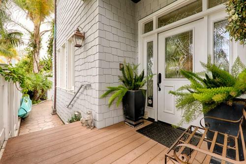 #320 - Seascape Haven Three-bedroom Holiday Home