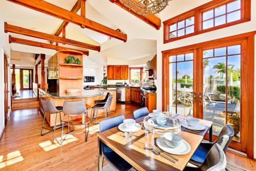 #5411 - Hillside Hideaway Three-bedroom Holiday Home