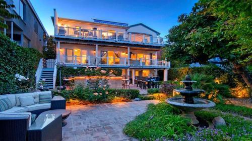 Yacht Sailors Paradise In Point Loma