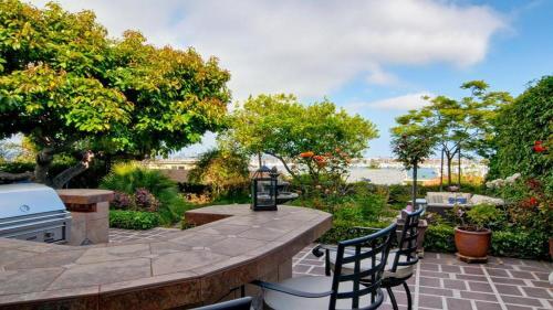 Yacht Sailors Paradise In Point Loma