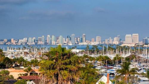 Yacht Sailors Paradise In Point Loma
