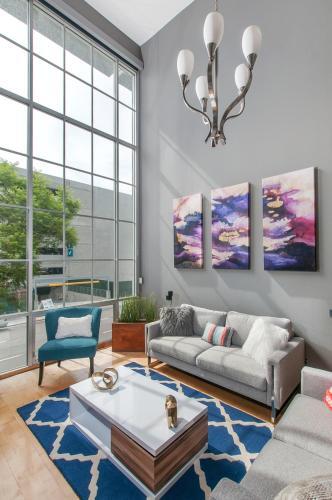 Two-bedroom, Two-and-a-half Bath Apt In Little Italy
