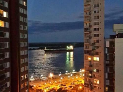 Apartamento Parque Espa�a Rio