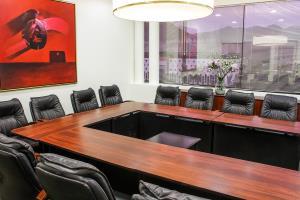 El Polo Apart Hotel & Suites