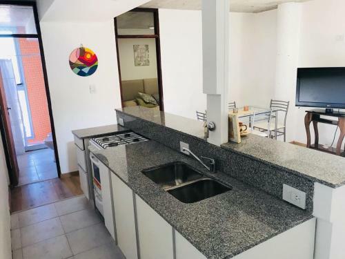 Apartamento Depto C�ntrico A Pasos De Bv Pellegrini Cochera