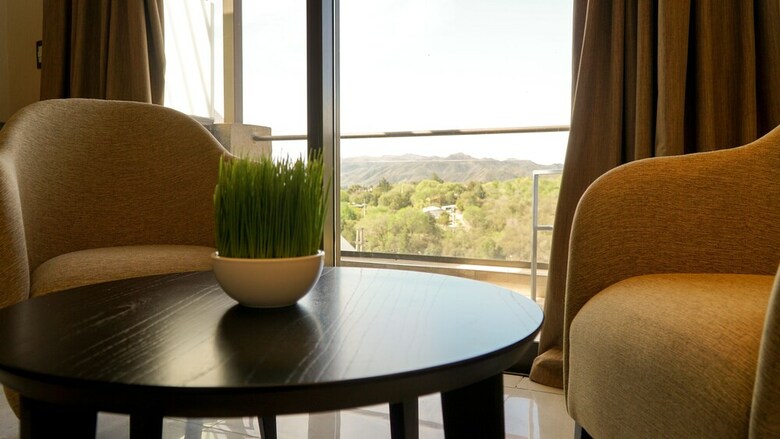 Hotel Eleton Resort & Spa