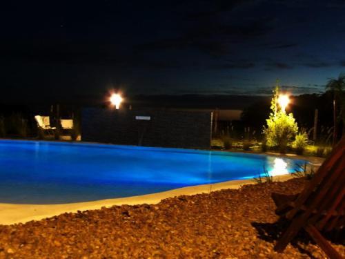 Lodge Complejo "la Roca" - Caba�a Y Hospedaje