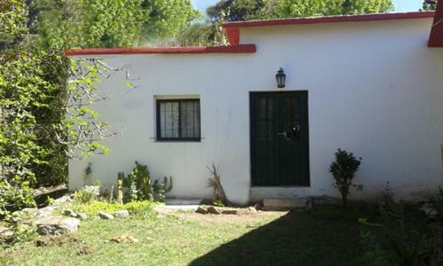 Tranquila Casa De Campo En La Falda