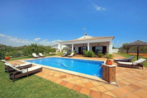 Villa Monte De Madrinha