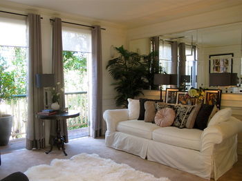 Hotel Andre's Mews Luxury Serviced Apartments