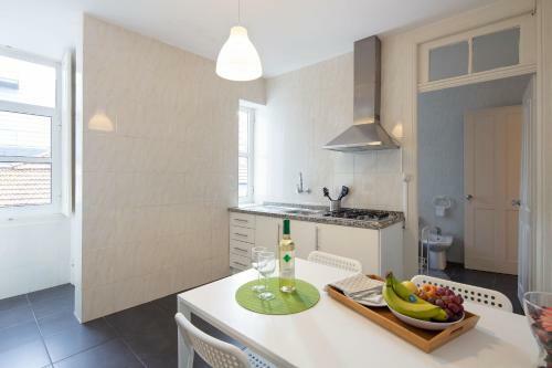 Lovelystay - Choose Oporto Apartment