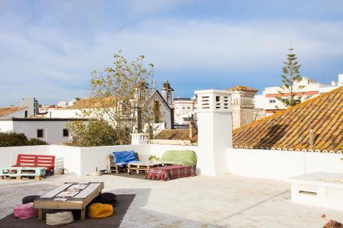 Albergue Well'come! To The Backyard House