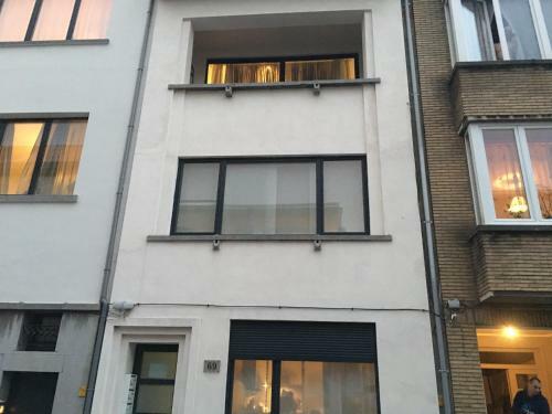 Apartment With Balcony In City Center