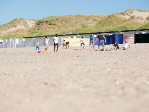 Holiday Home Noordzeepark Zeewind 2.2