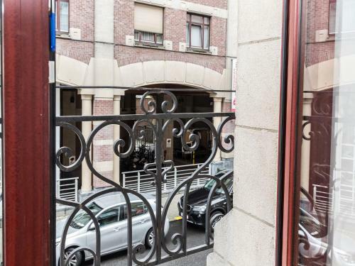 Lantsheere Halldis Apartments