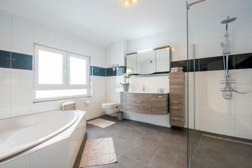 Apartamento Ferienwohnung Ebersteinburg