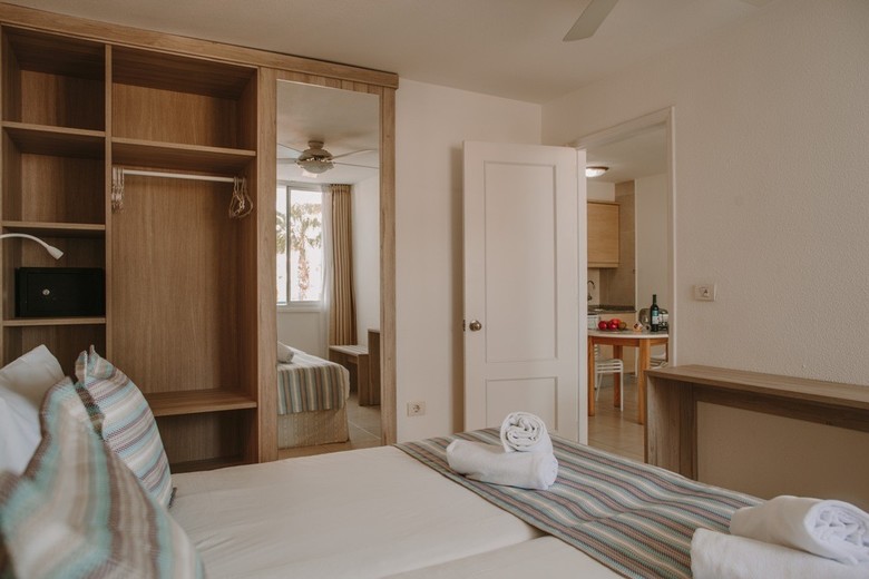 Apartamentos Playa Del Sol S�lo Adultos