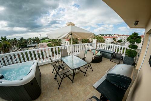 Paradi Nissi Golden Sands Apartment