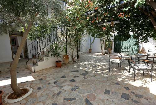 Lusignans Guest House