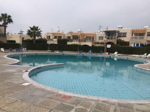 Cineplex Area Apartment